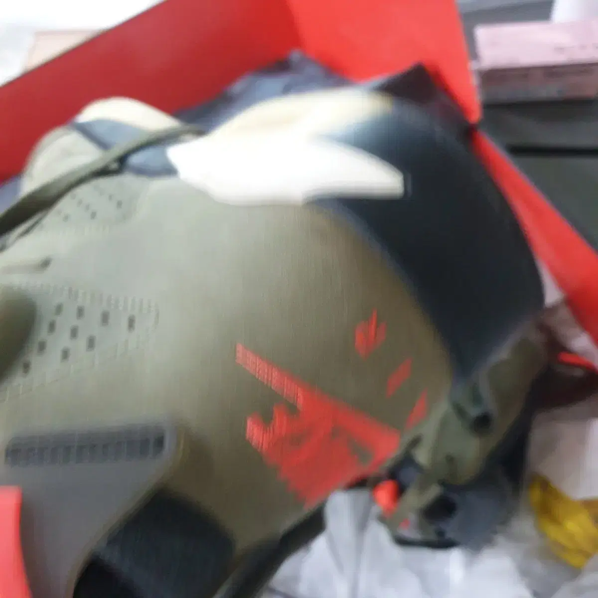 thumbnail-8
